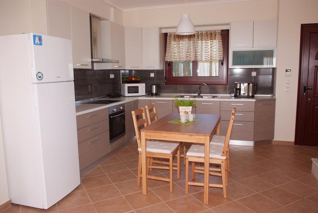 Sofia Luxury Maisonettes Nikiti  Bilik gambar